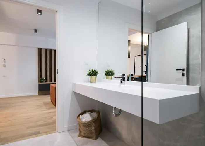 One Presidential Parking * Bukurešť