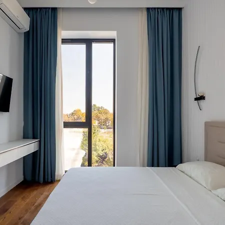 Apartment One Presidential Parking