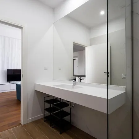 One Presidential Parking Appartement